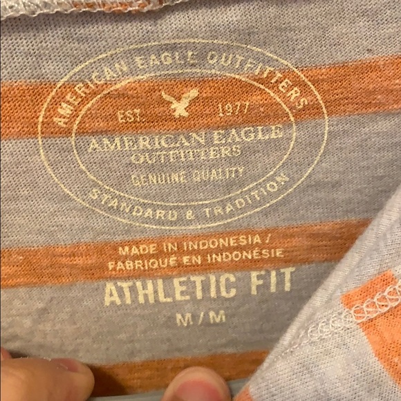 American Eagle Striped sweatshirt - Picture 2 of 3